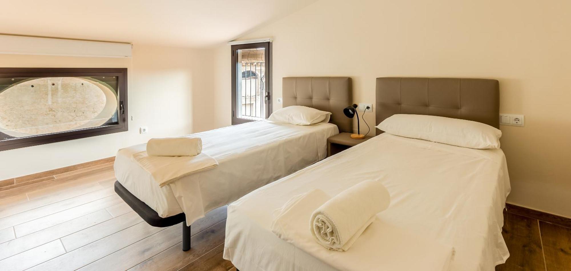 Can Cintet 3 Apartamento Con Terraza En Besalú Εξωτερικό φωτογραφία