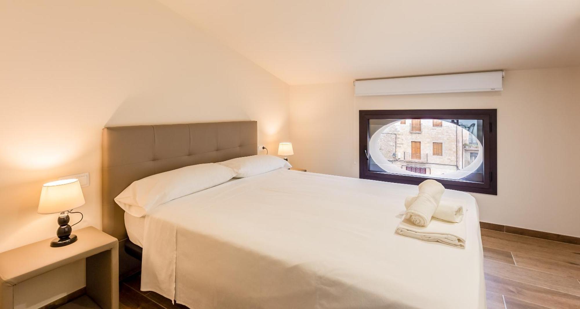 Can Cintet 3 Apartamento Con Terraza En Besalú Εξωτερικό φωτογραφία