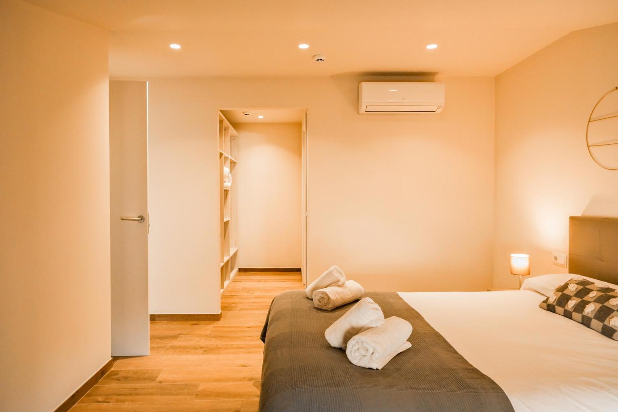 Can Cintet 3 Apartamento Con Terraza En Besalú Εξωτερικό φωτογραφία